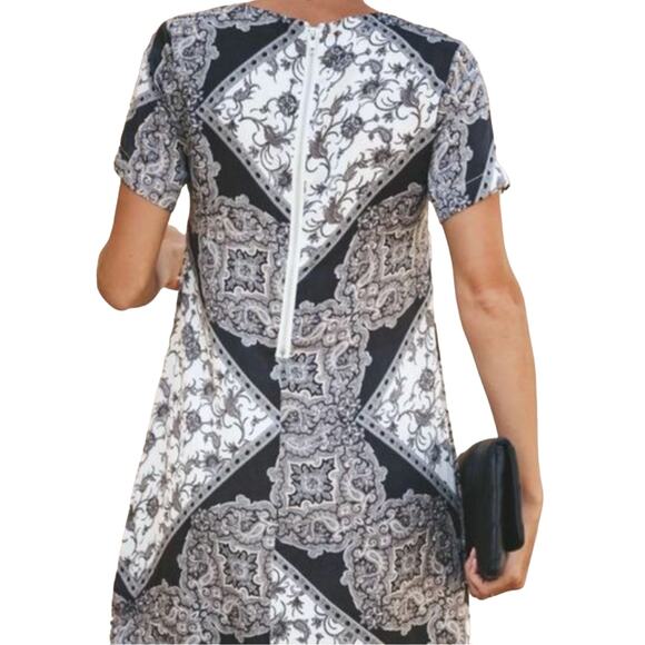 VICI Black White Paisley Mini Dress Small Patchwork Neutral Chic Quiet Luxury - Picture 6 of 6